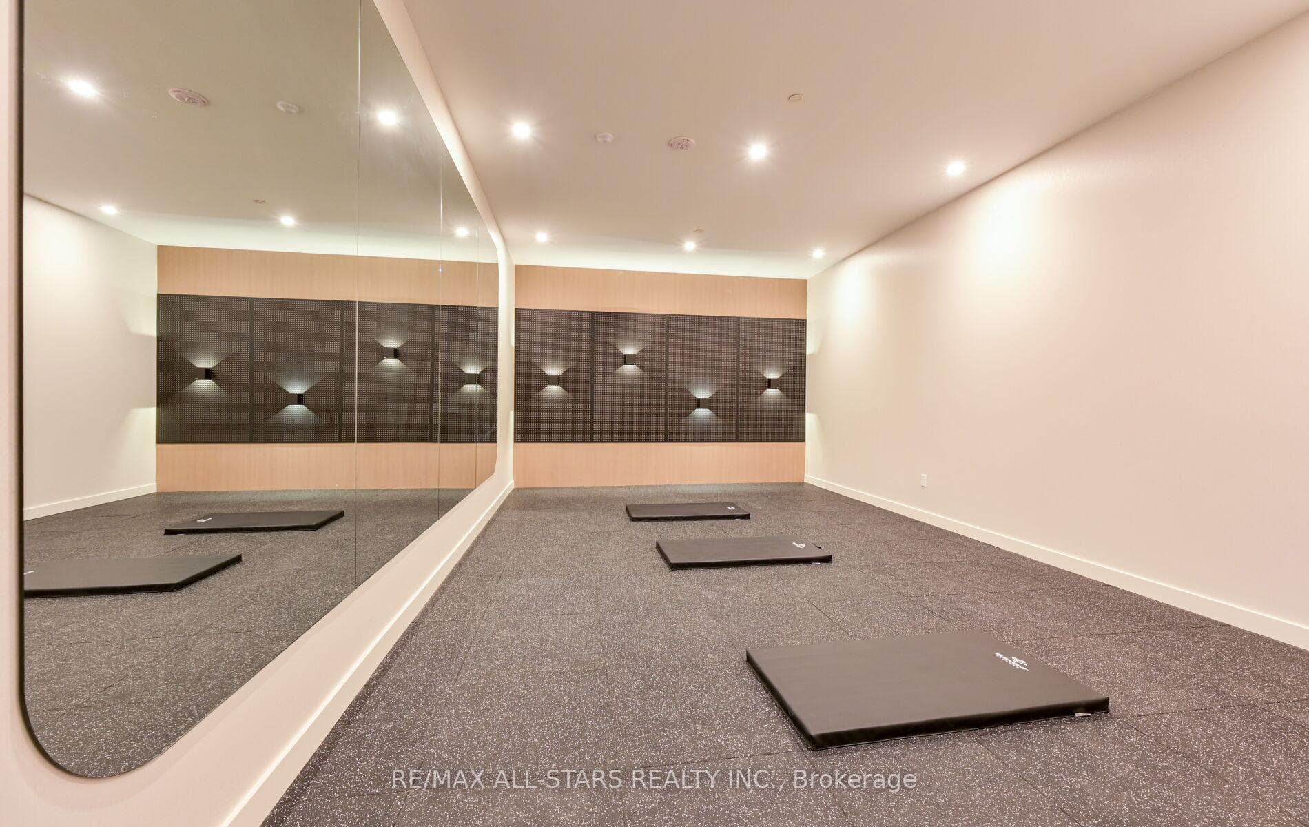 1 Quarrington Lane Unit 2309 photo 43