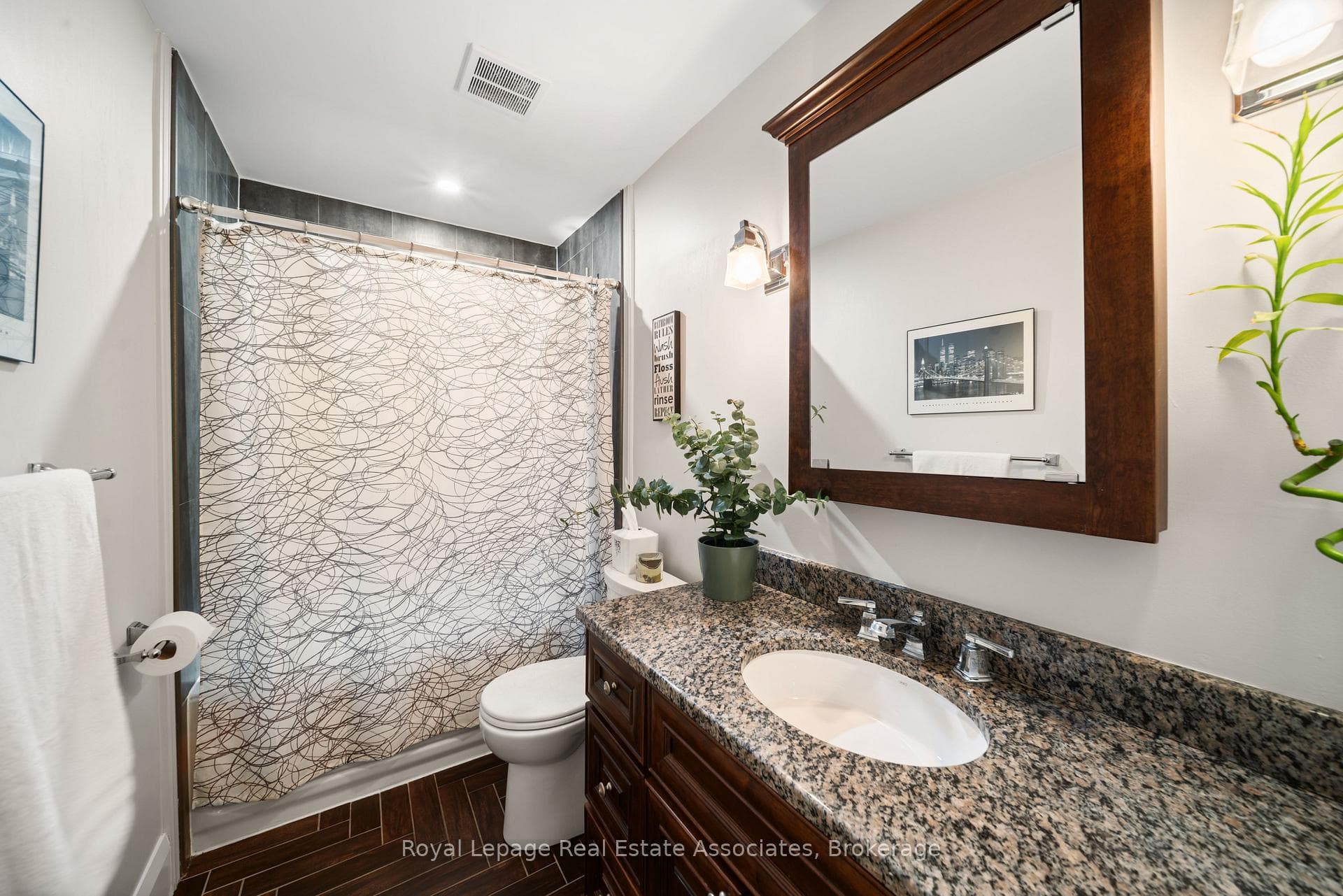 4516 Gullfoot Circle photo 31