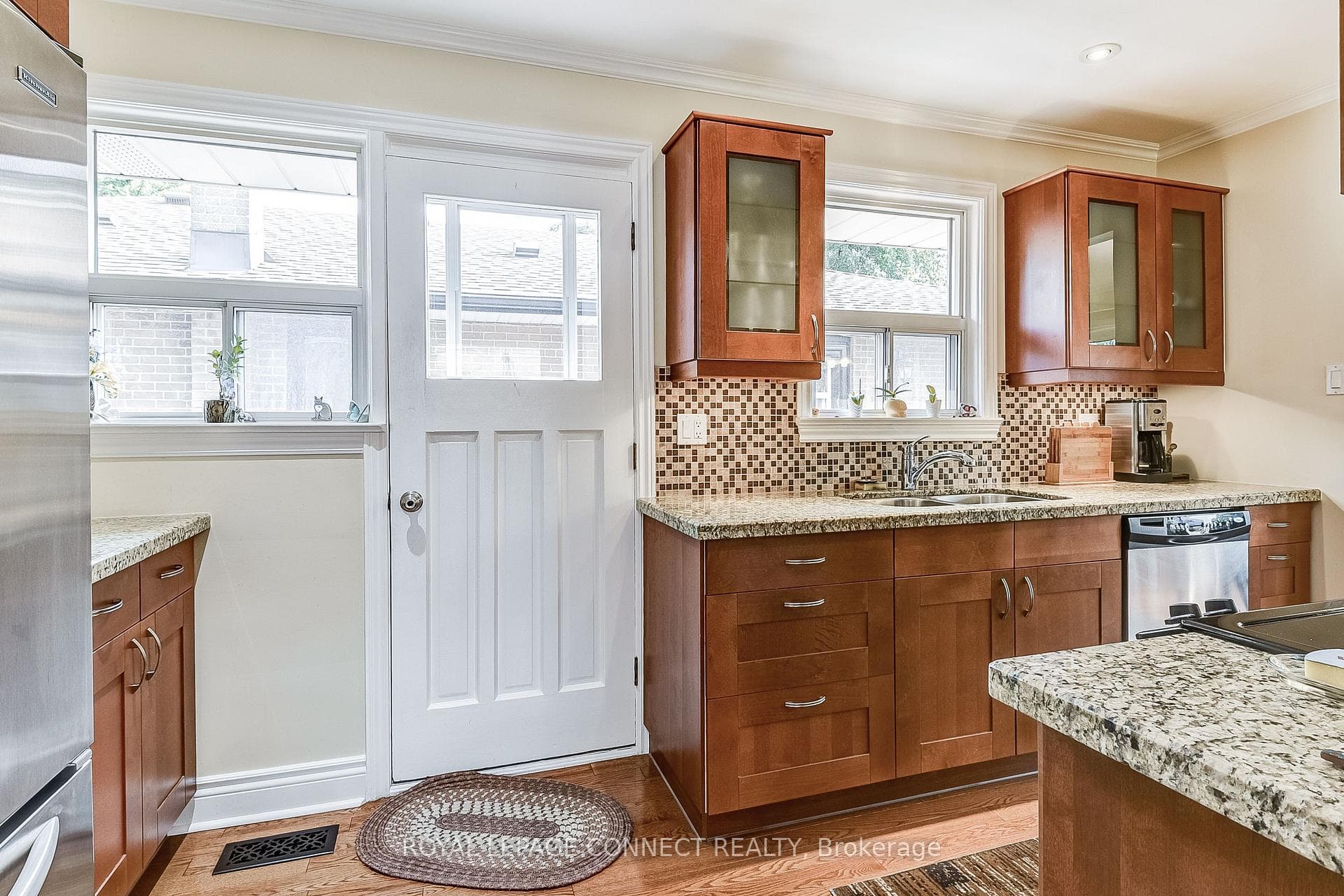7 Lormar Drive photo 7