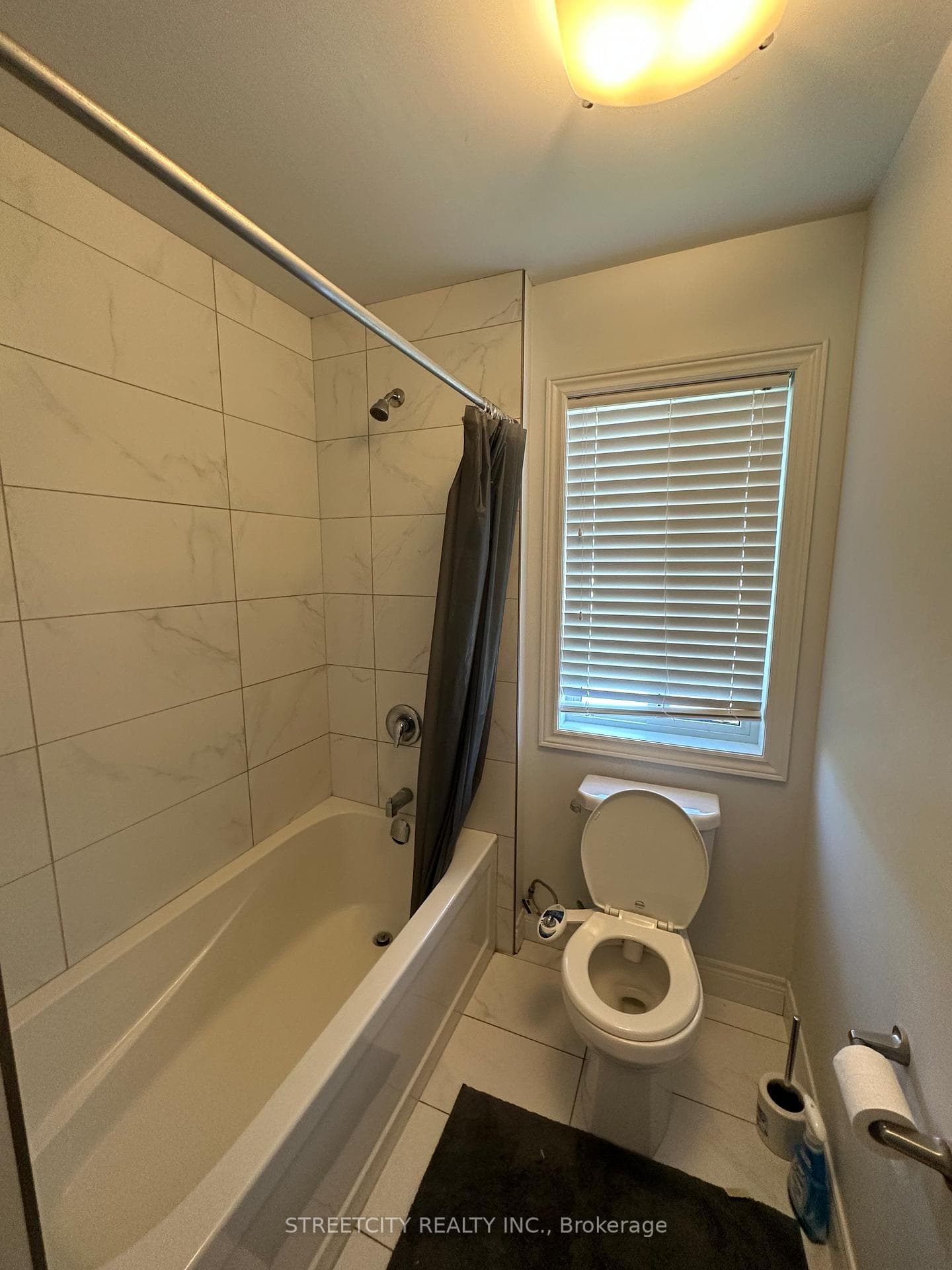 2084 Wateroak Drive photo 18