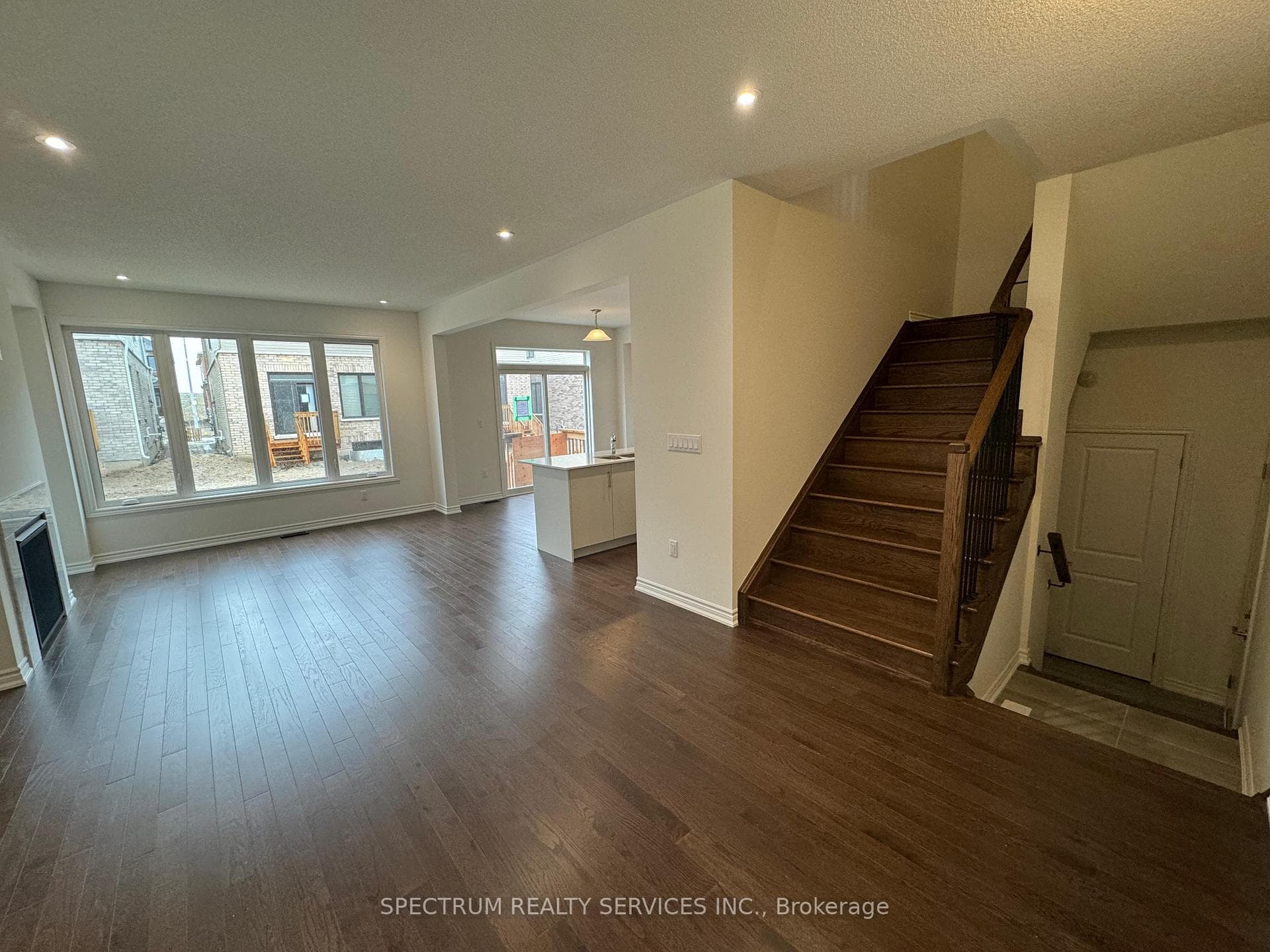 72 Gemini Drive photo 9