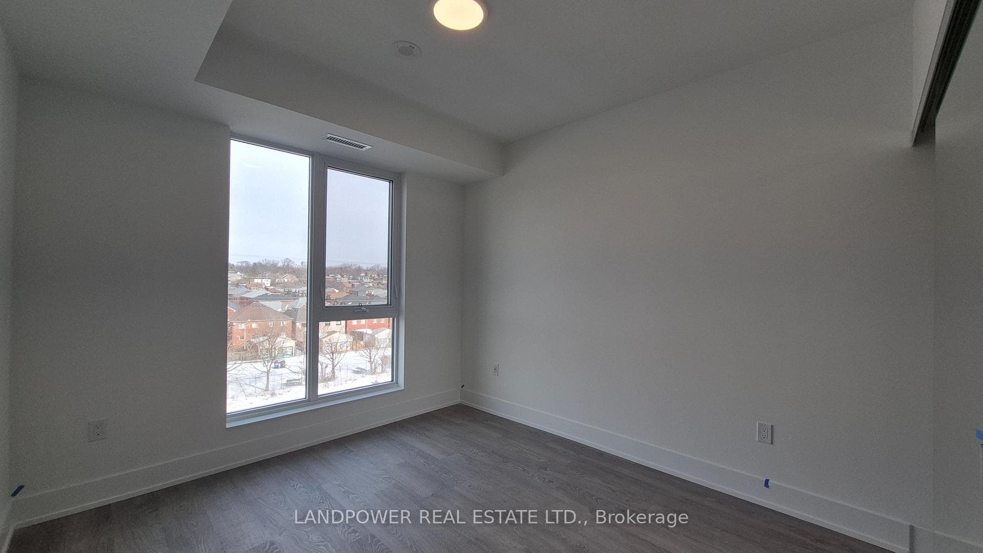 858 Dupont Street Unit 507 photo 14