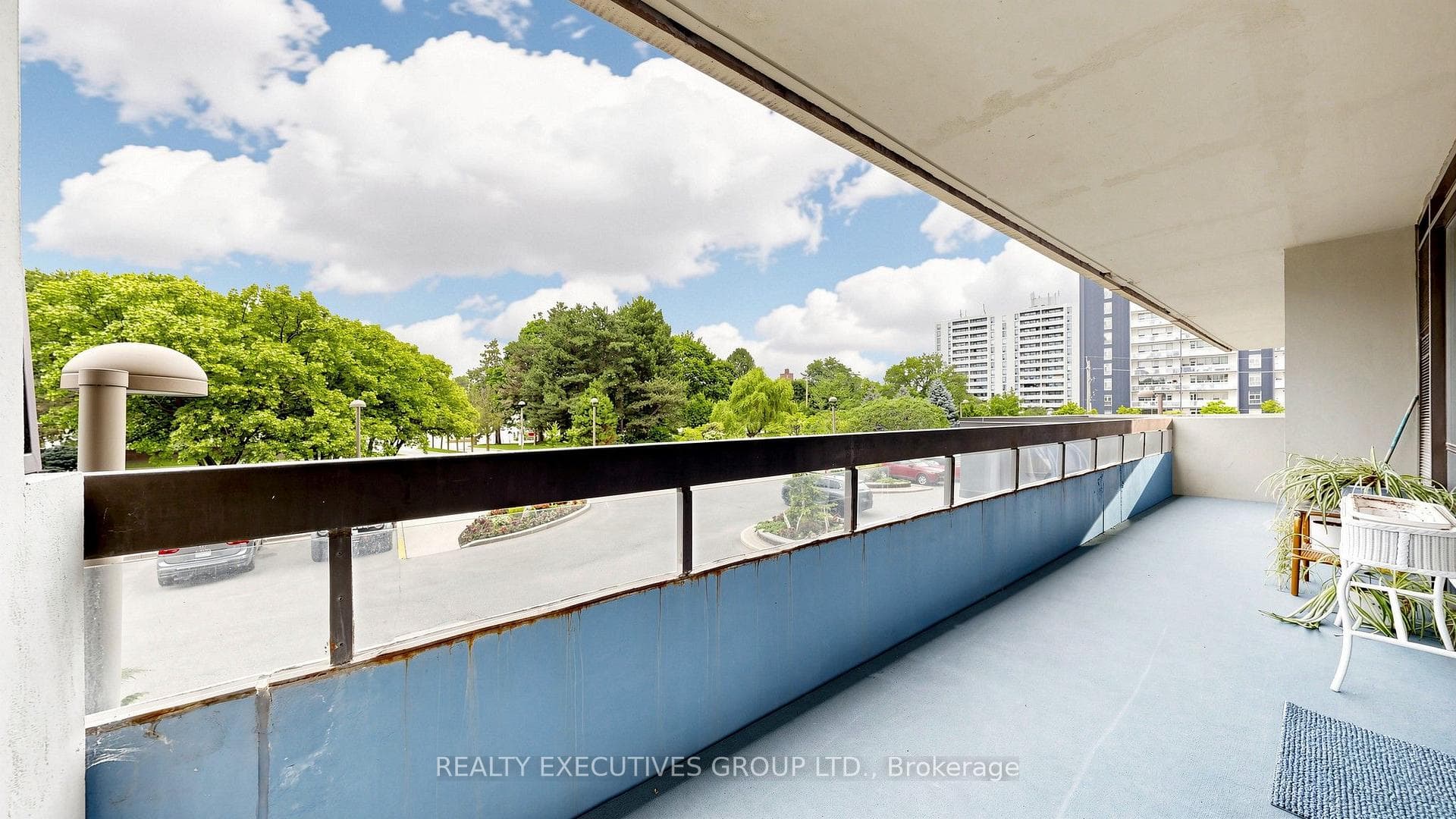 8111 Yonge Street Unit 206 photo 27