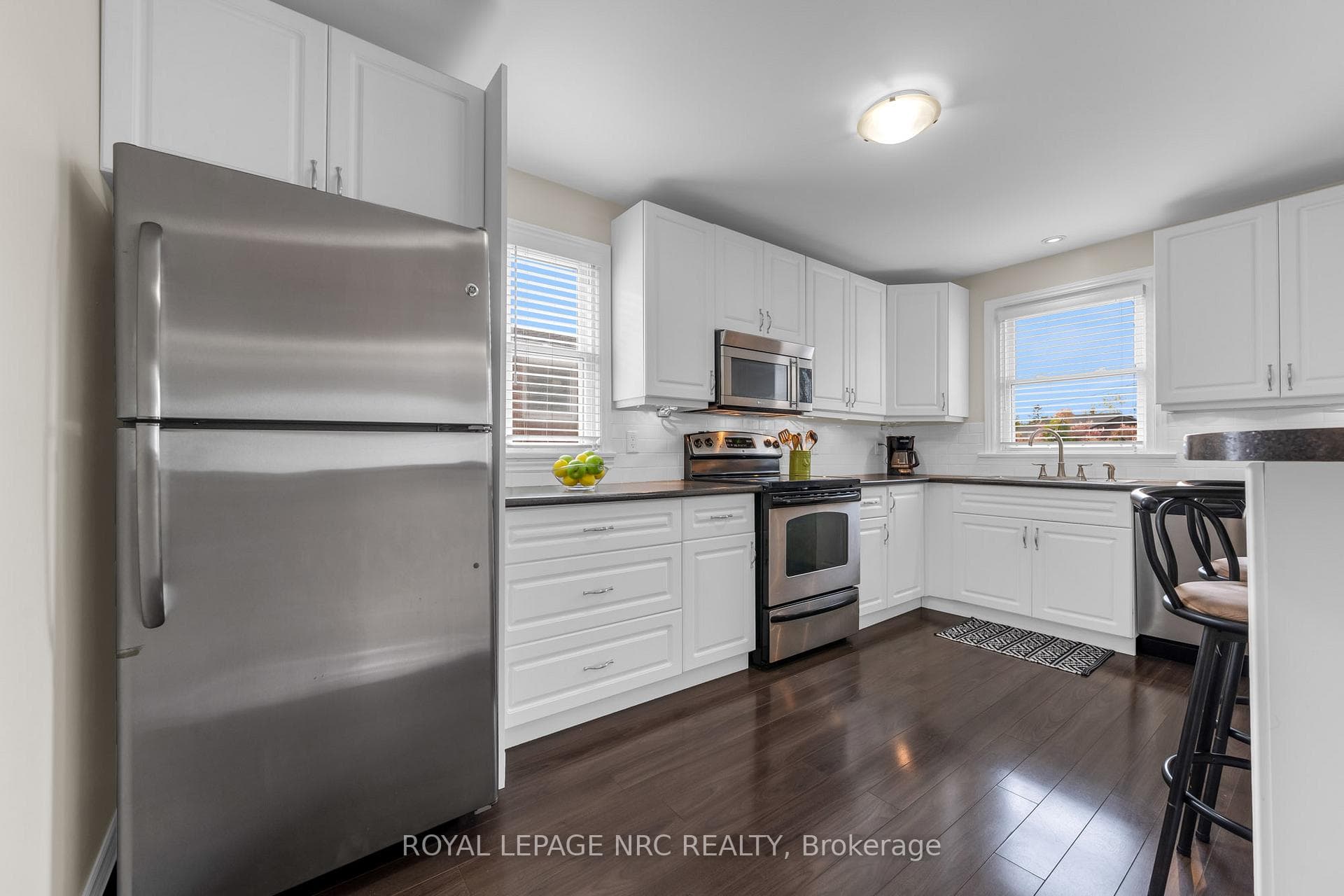 475 East 38th Street photo 11