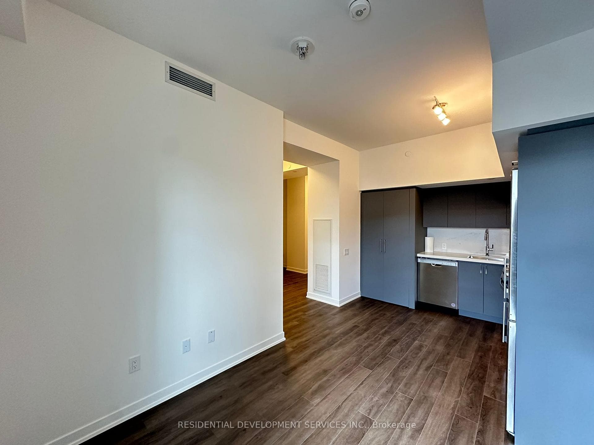 500 Wilson Avenue Unit 540 photo 4