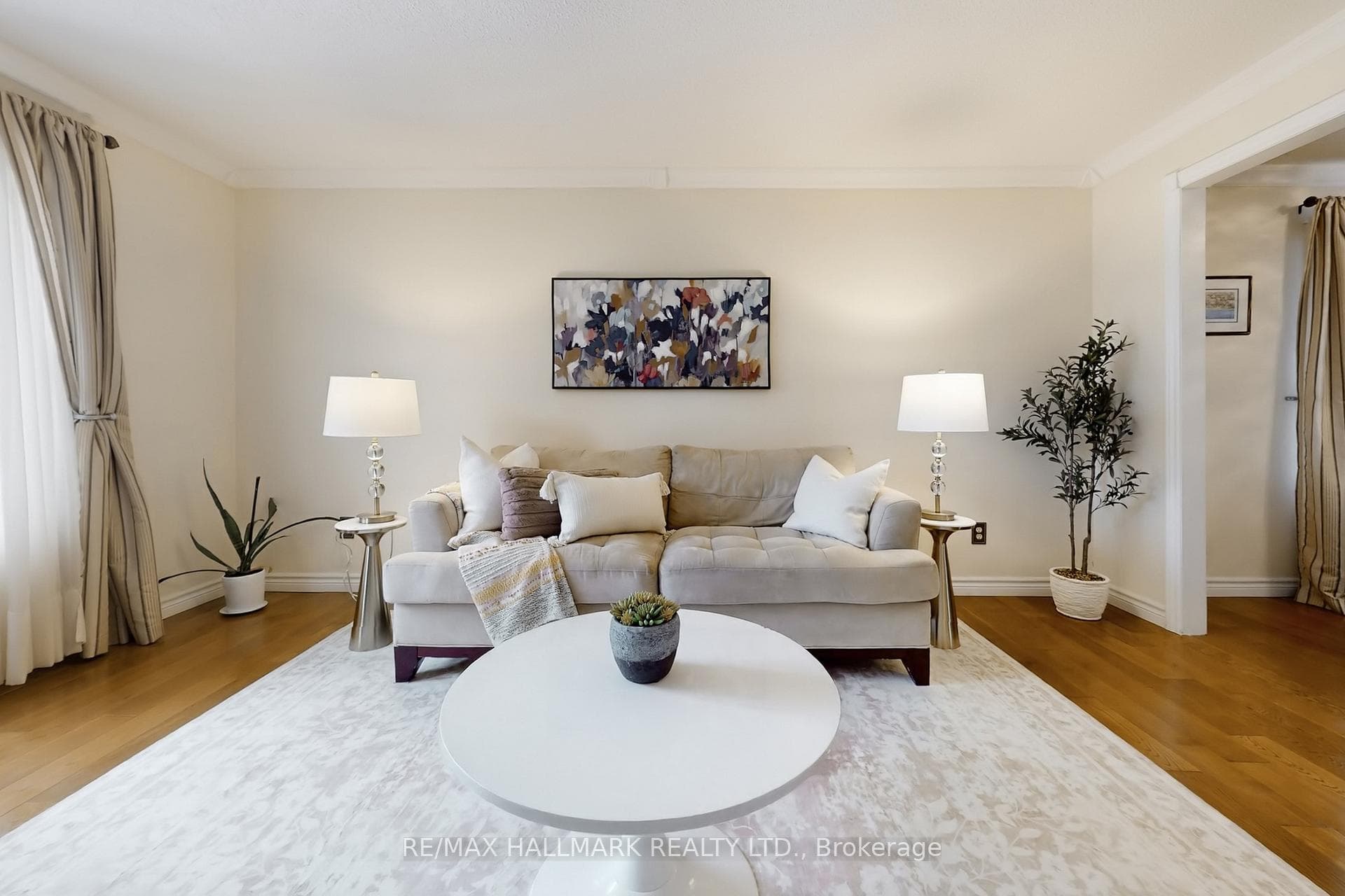 45 Larkin Avenue photo 5