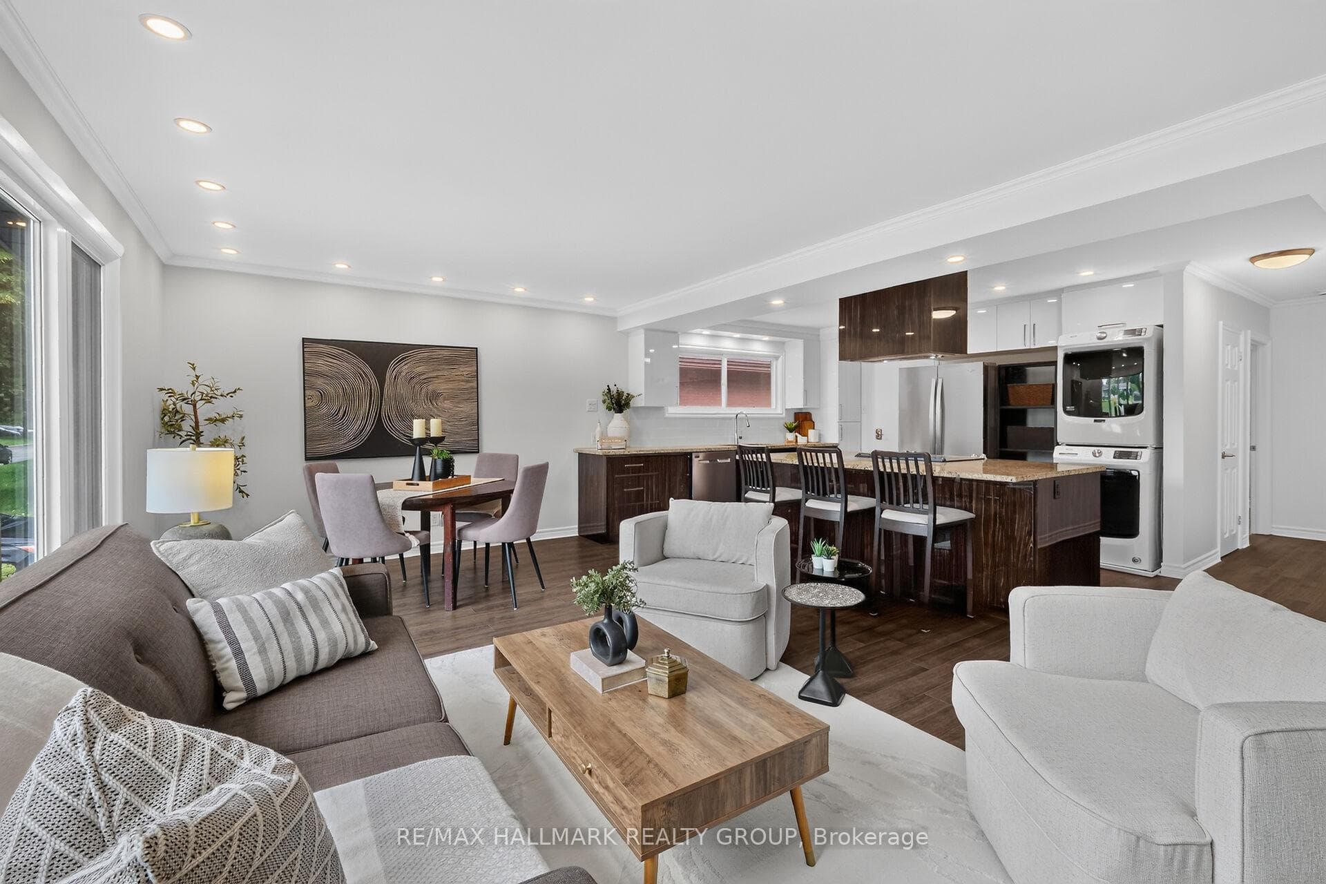 2160 Lambeth Walk photo 7