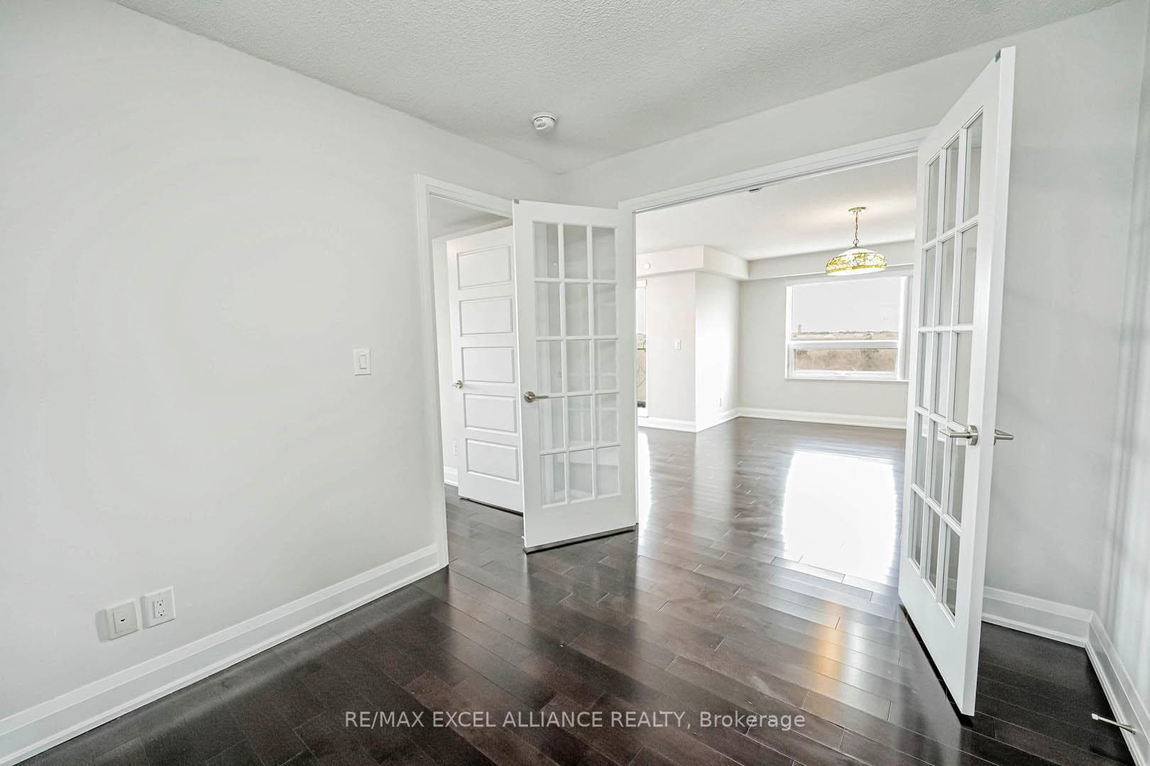 8200 Birchmount Road Unit 808 photo 24