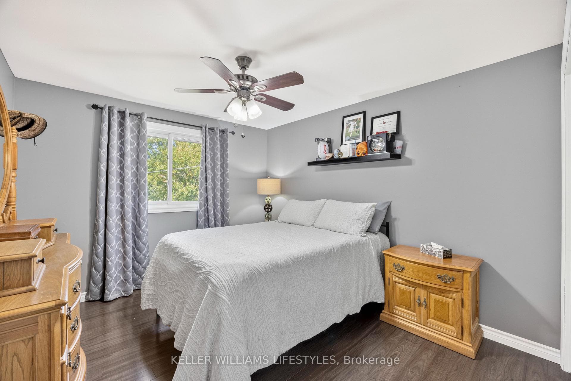 219 Dundas Street photo 21