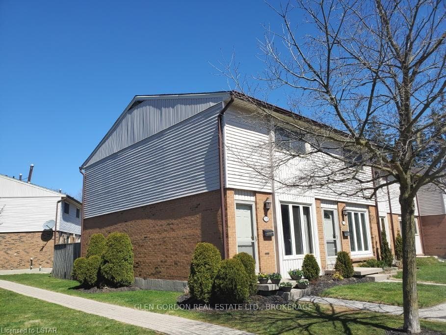 1328 COMMISSIONERS Road Unit 118 photo 3