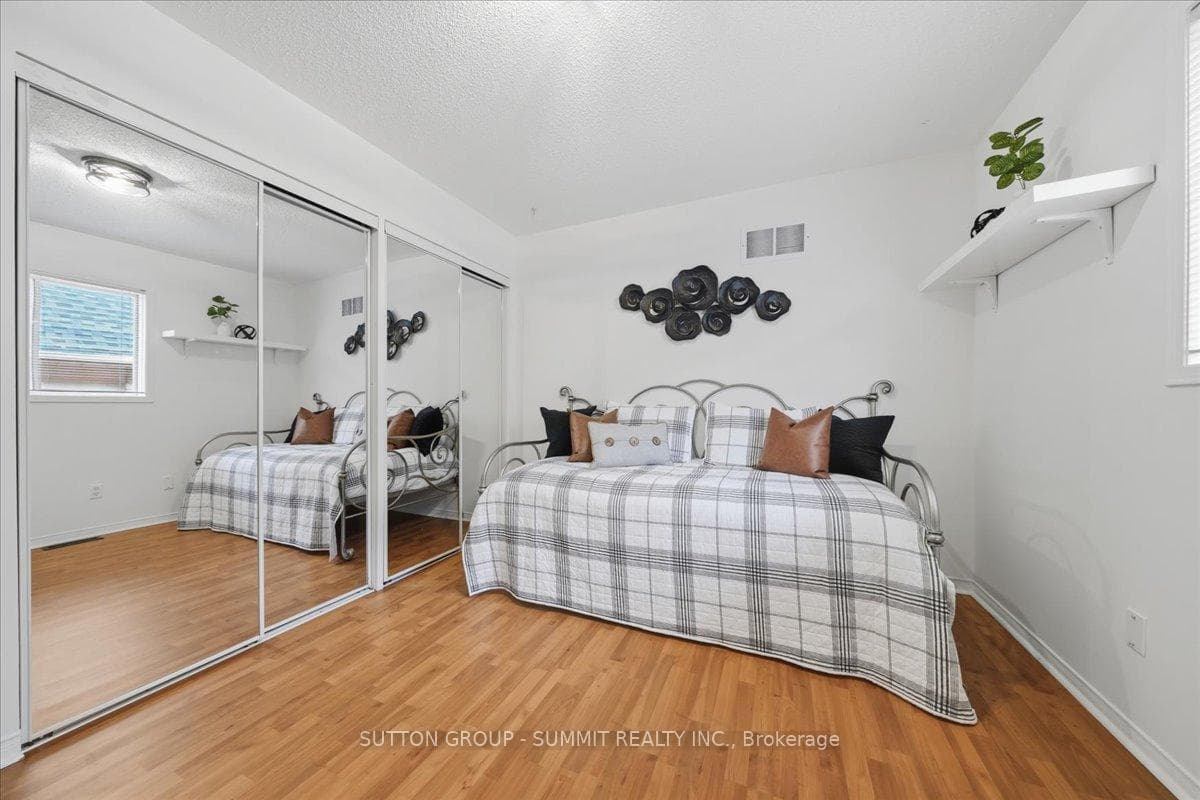 3967 Beacham Street photo 25
