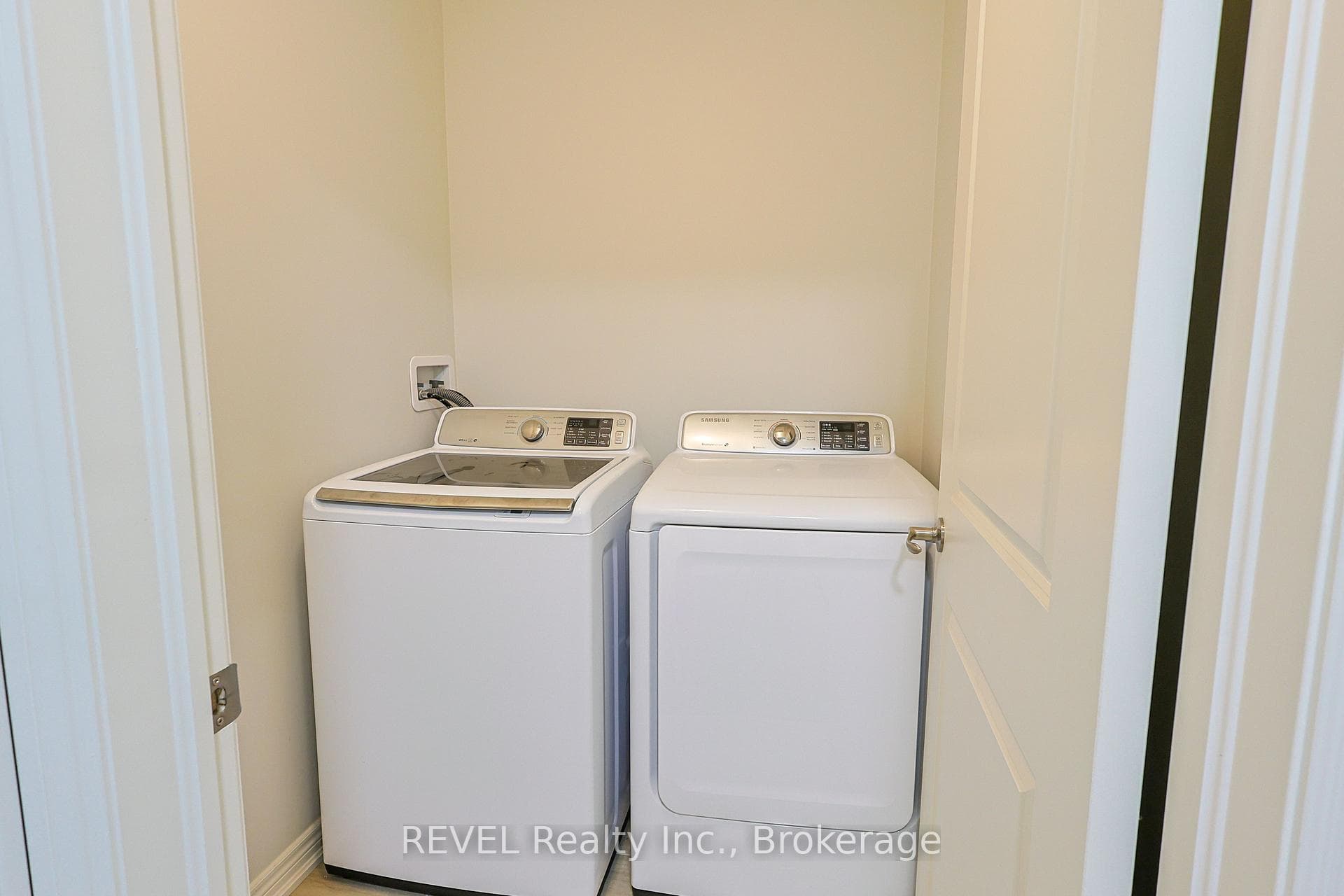 340 Prospect Point Road Unit 51 photo 12