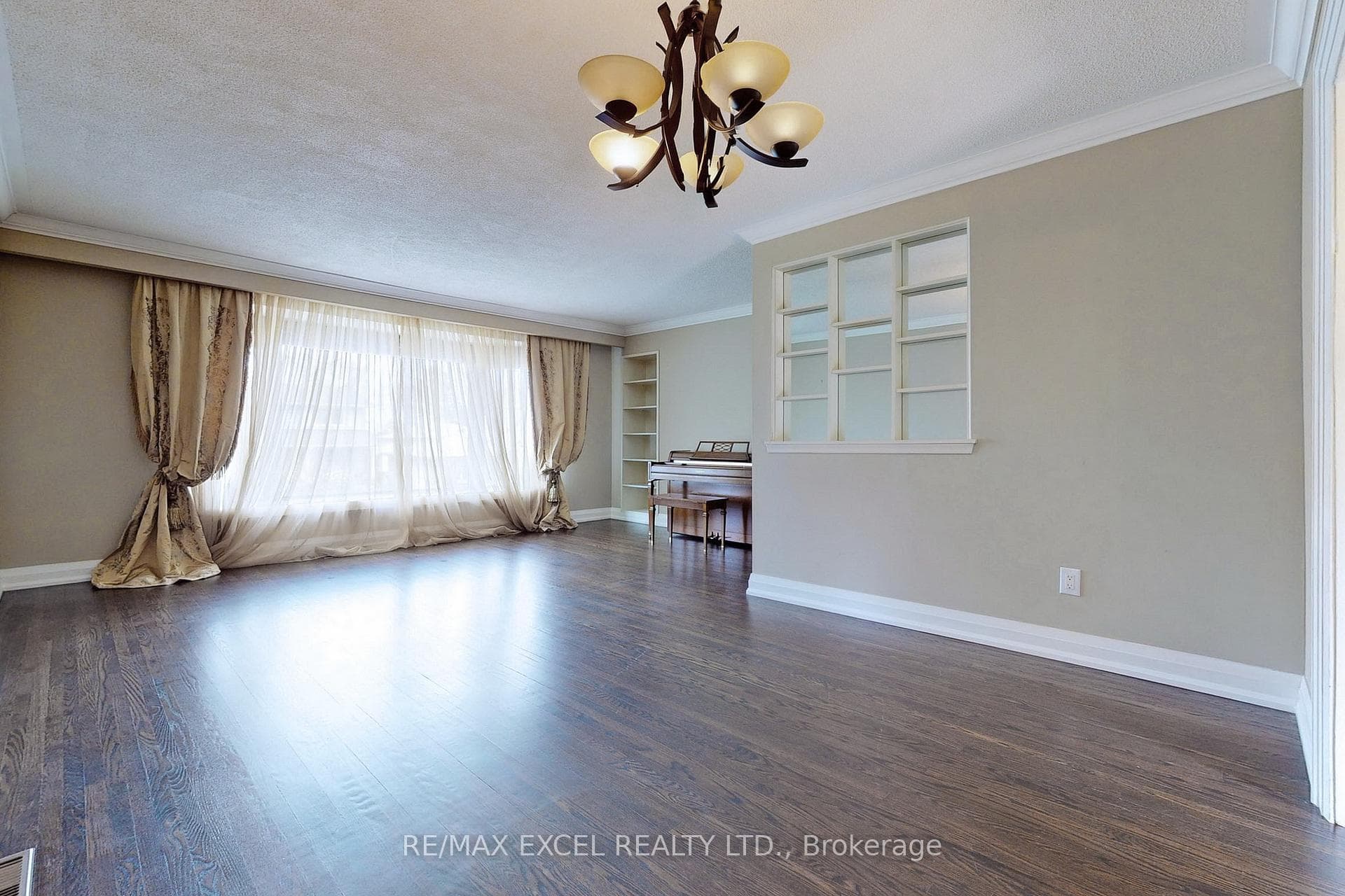 23 Unicorn Avenue photo 5