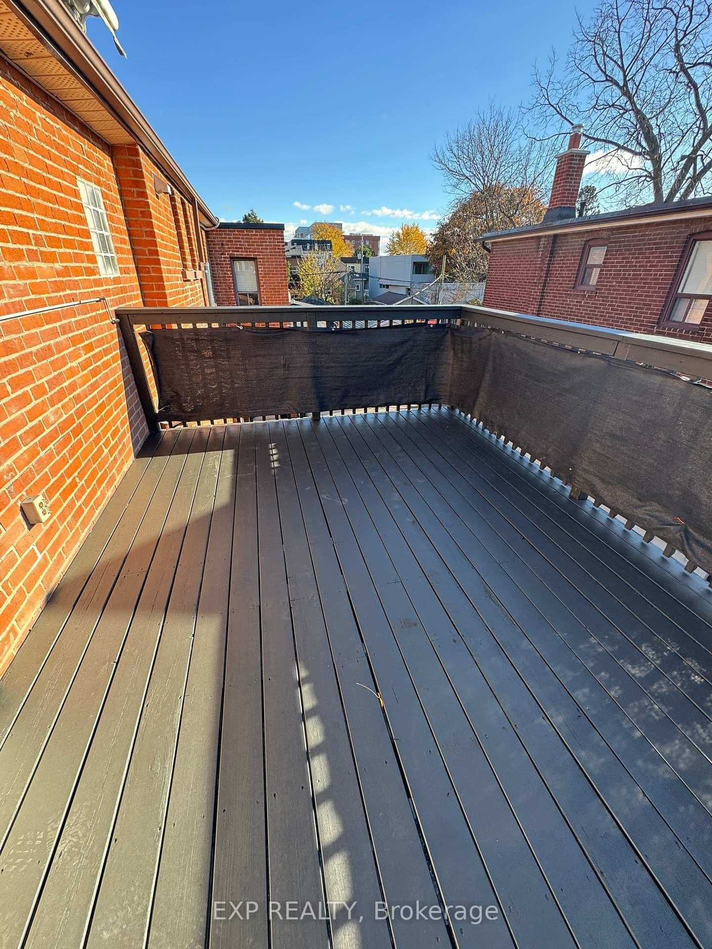 677 Durie Street Unit 2 photo 18