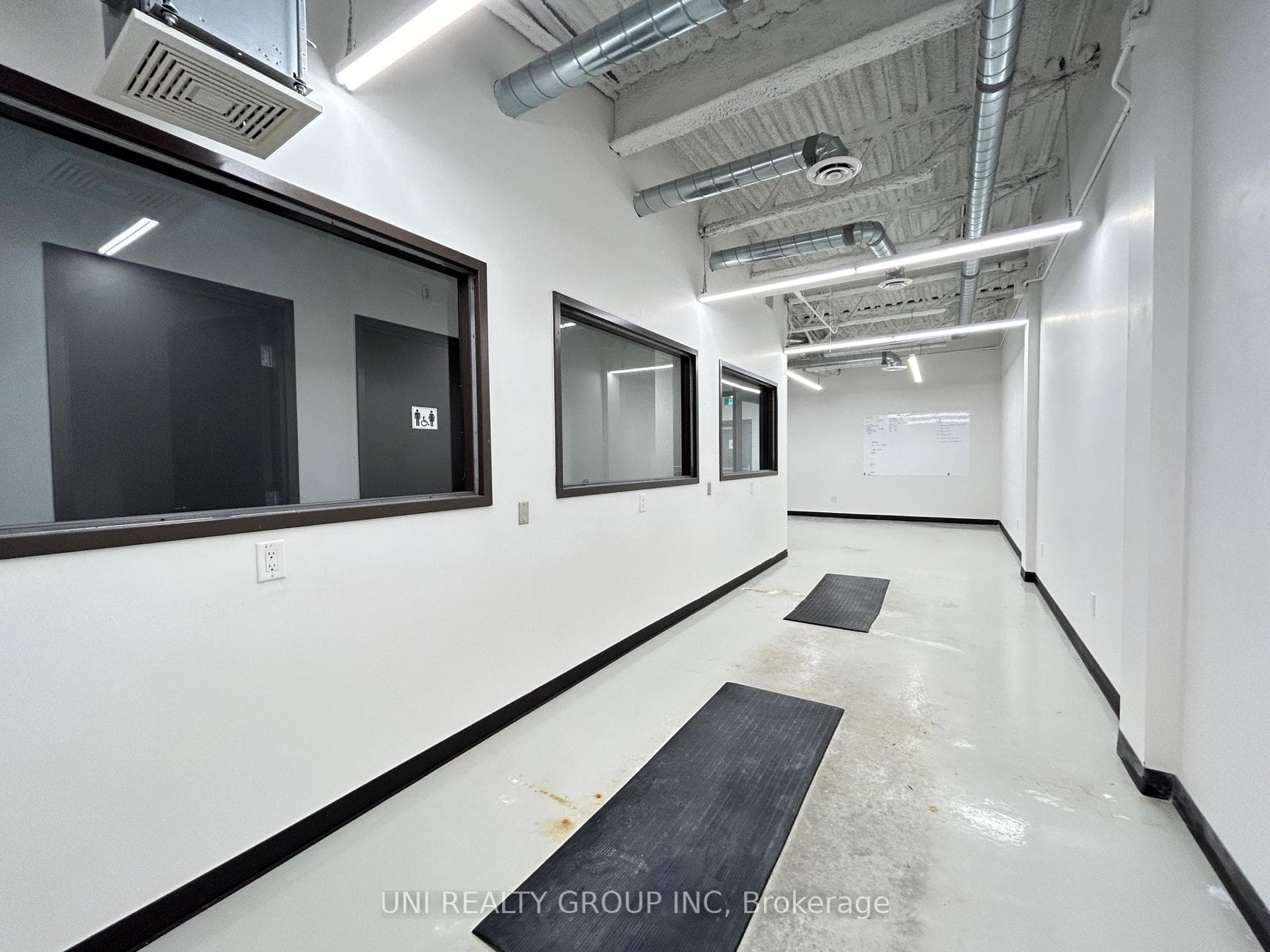 2310 St Laurent Boulevard Unit 217 photo 8