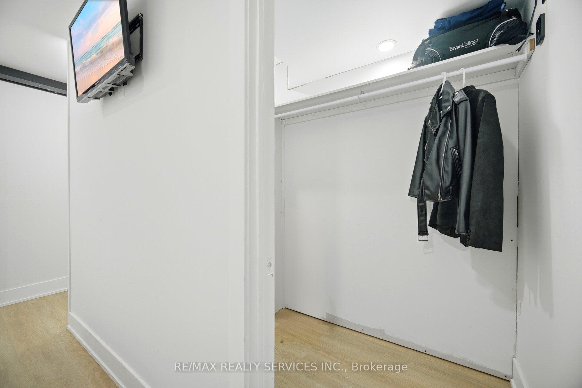 118 Tundra Road photo 37