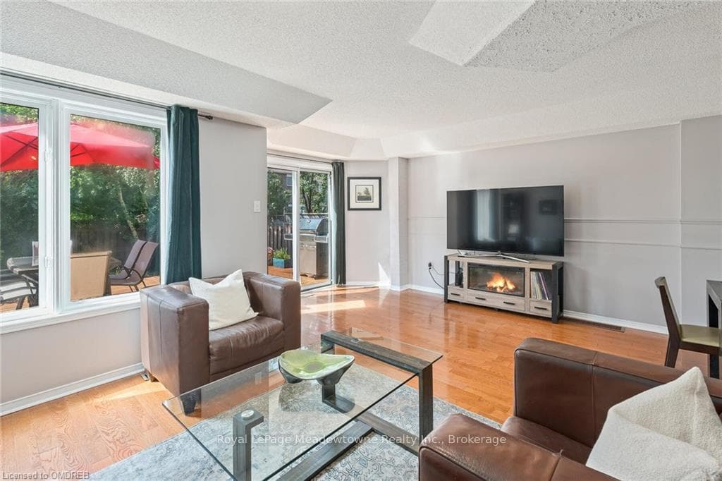 76 JAMES YOUNG Drive photo 14