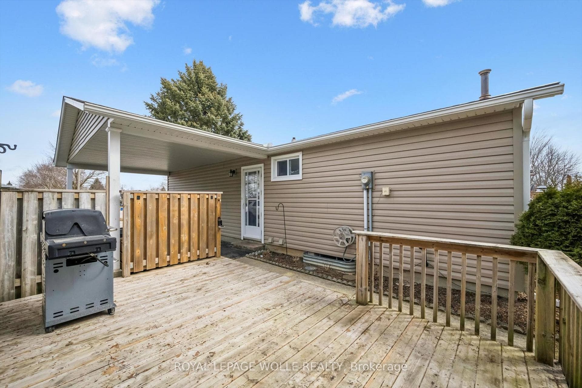 5 ASPEN Crescent photo 33