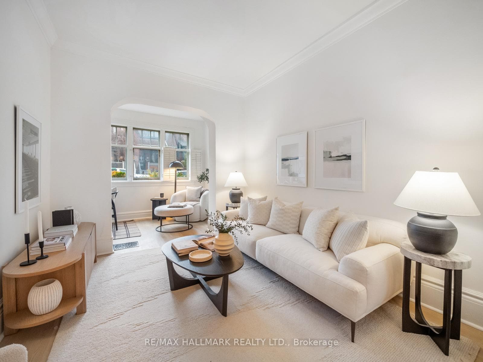 241 Bain Avenue photo 3