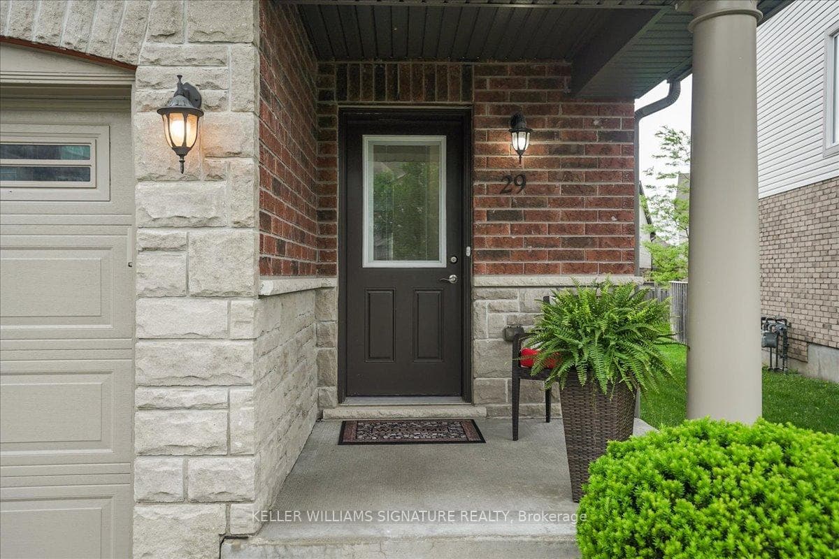 29 Oldfield Drive photo 4