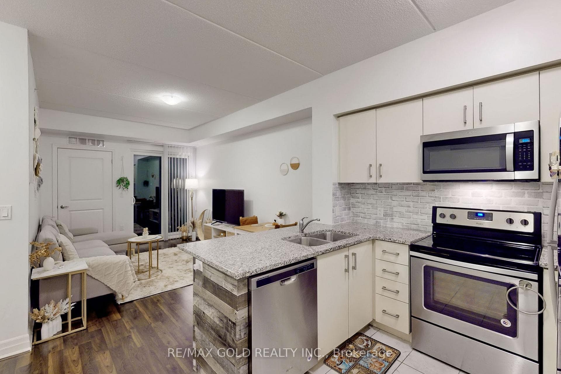 620 Sauve Street Unit 511 photo 23