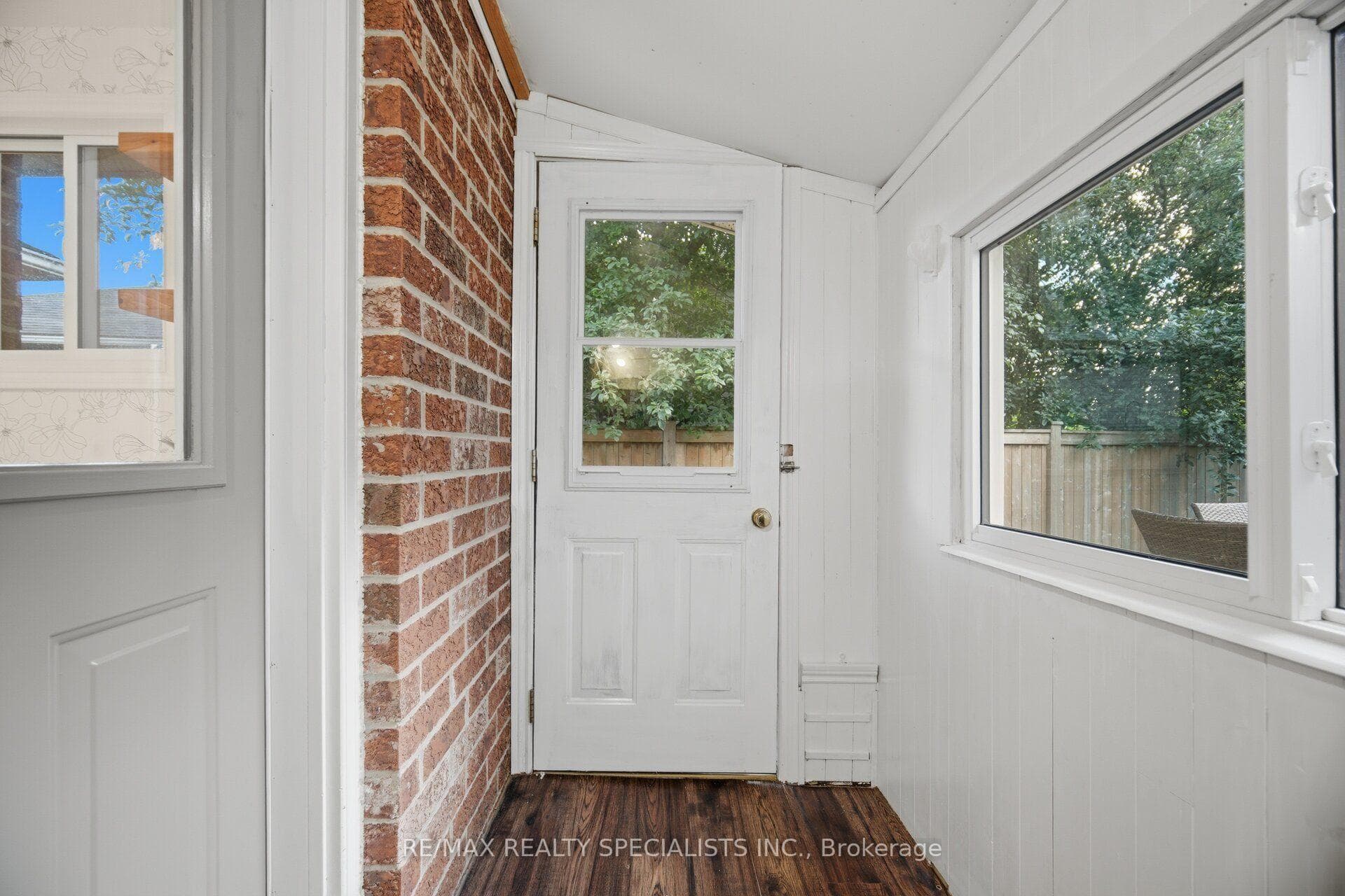 408 Flannery Drive photo 35