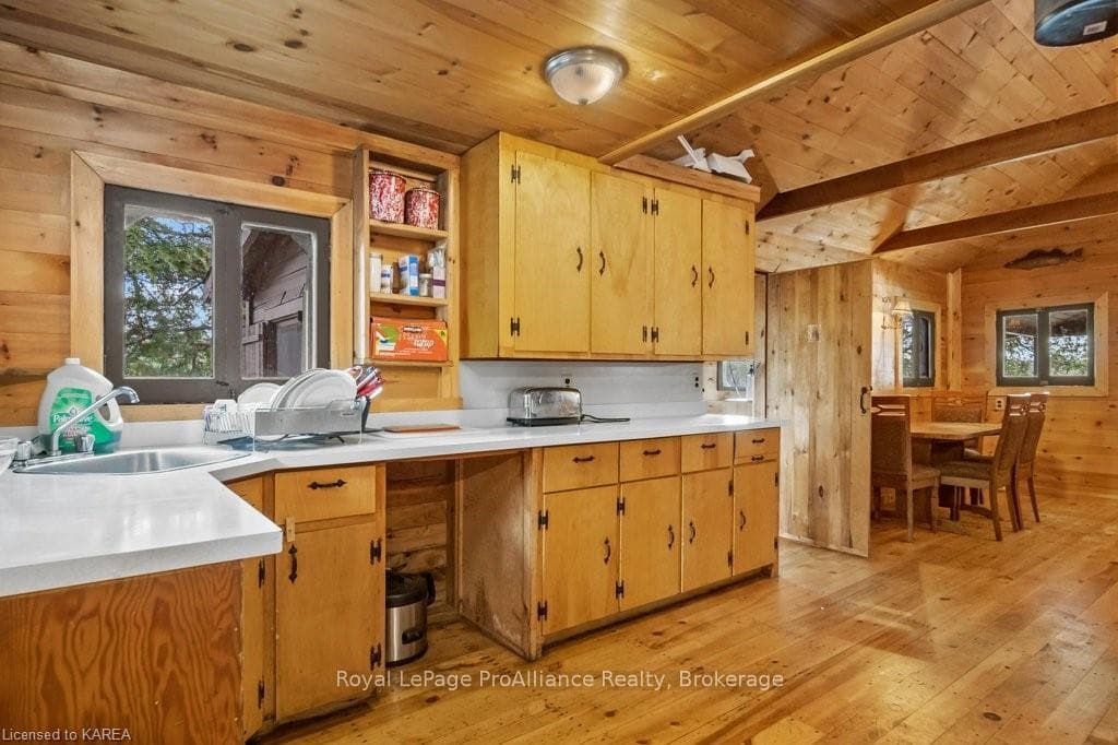 242 TIMMERMAN Road photo 10