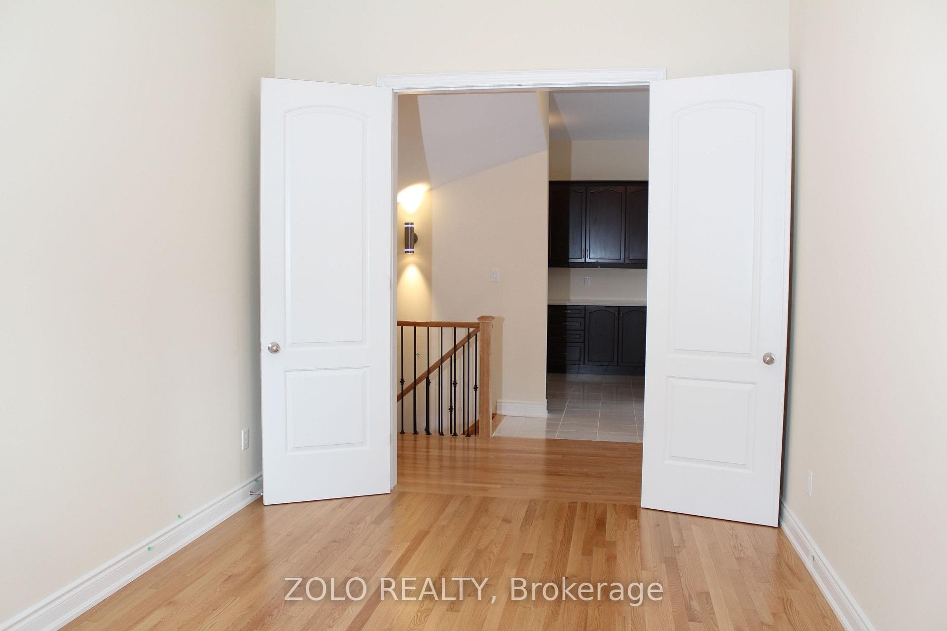 207 Gardiner Dr