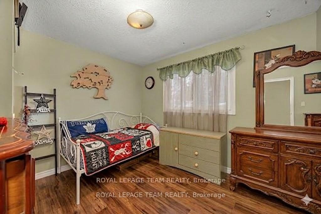 204 Georgiana Street photo 17