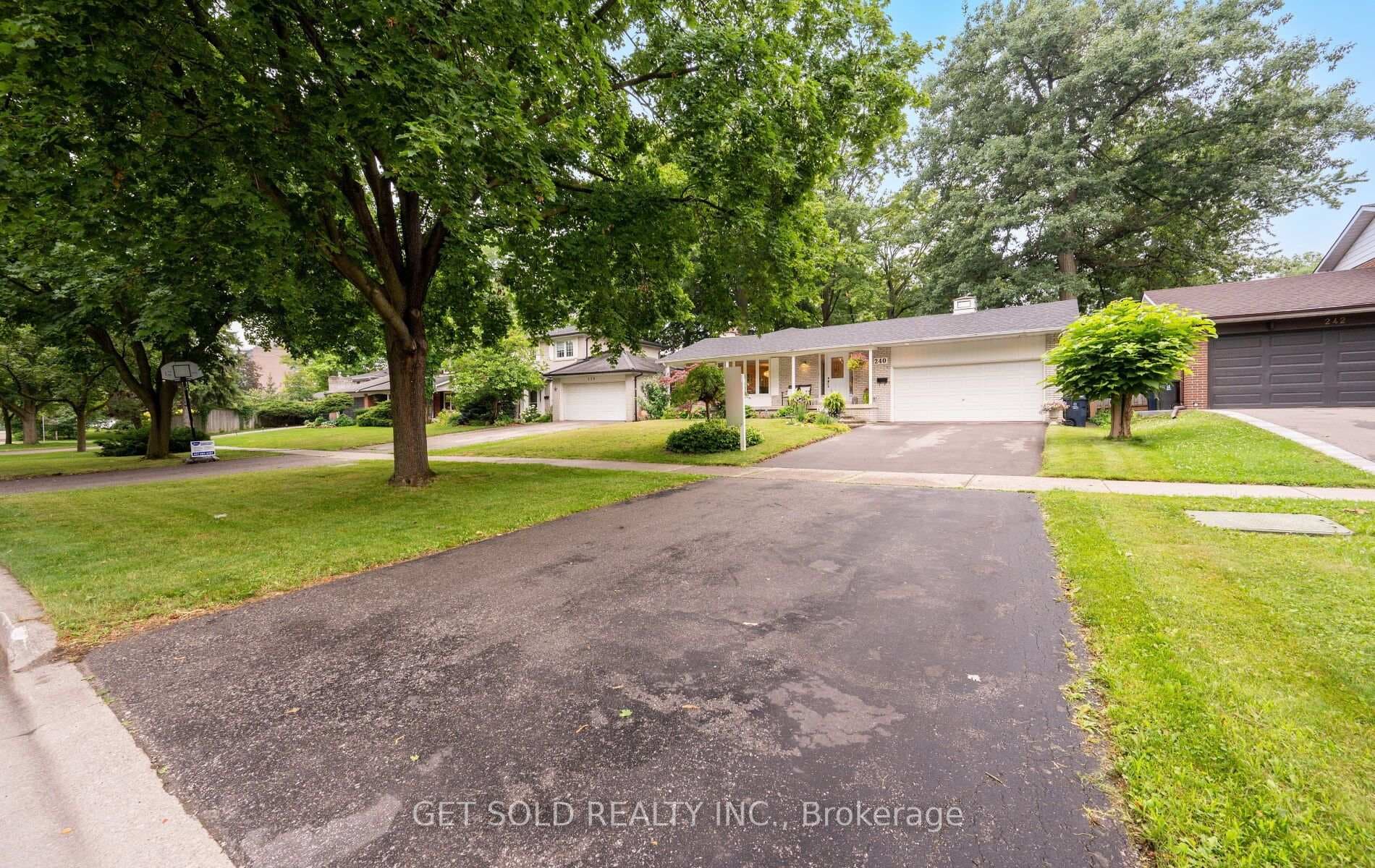 240 Mill Road photo 46