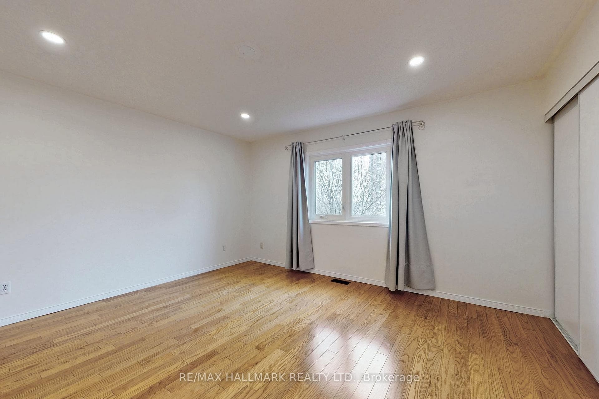 51 Northern Heights Drive Unit 20B photo 18