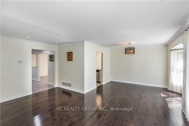 71 Couperthwaite Crescent photo 5