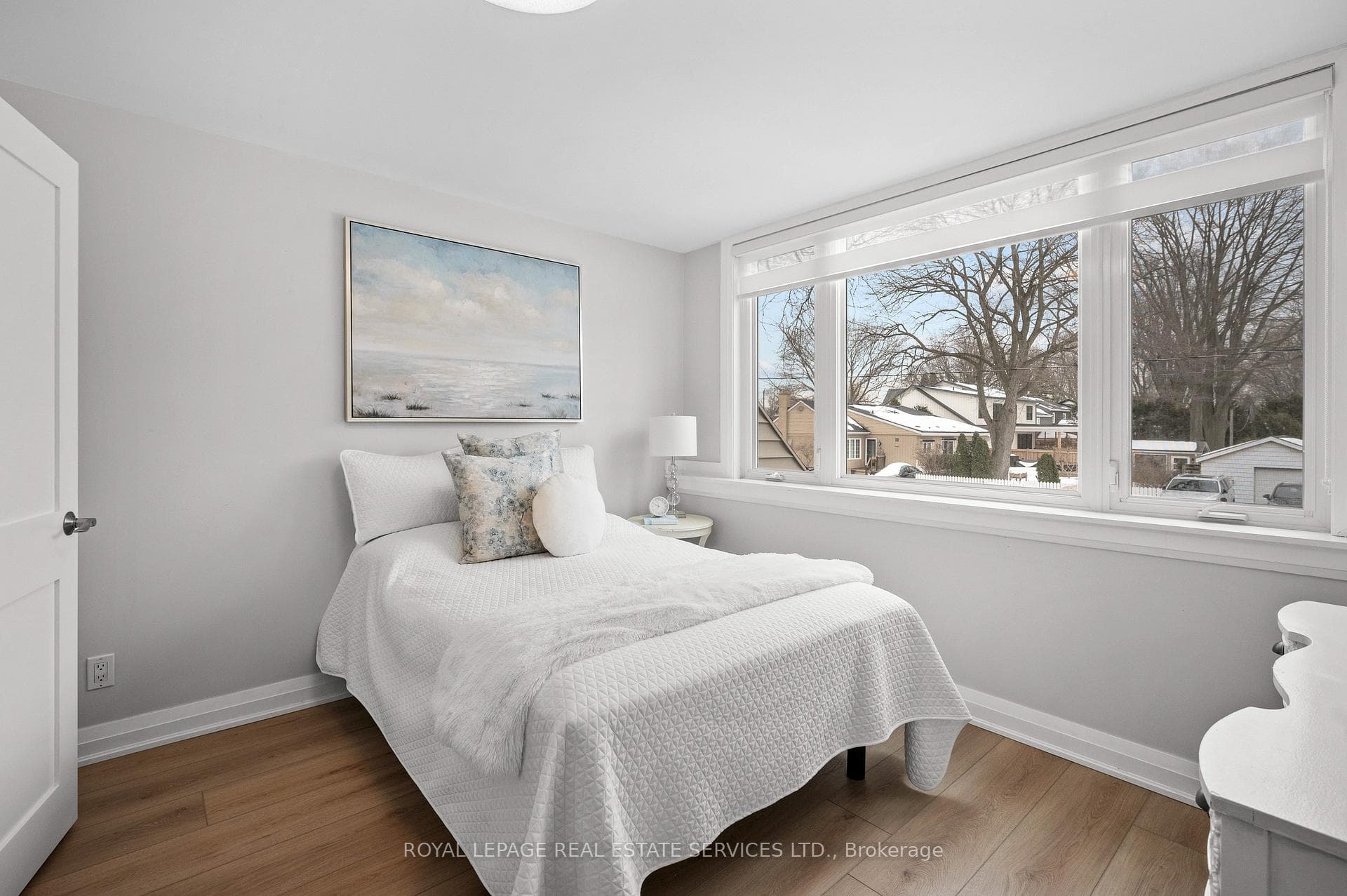 2183 Deyncourt Drive photo 30