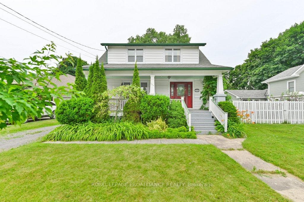264 Victoria Avenue photo 2