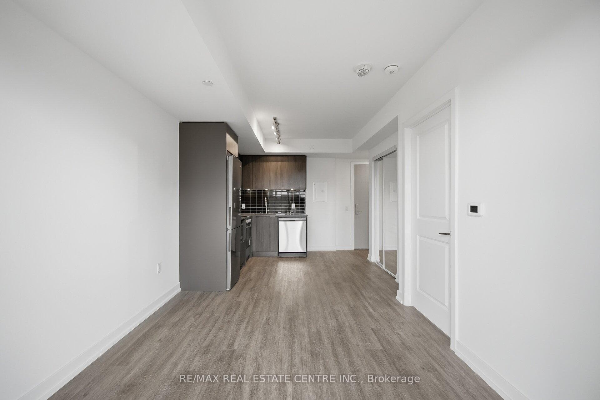 395 Bloor Street Unit 2503 photo 39