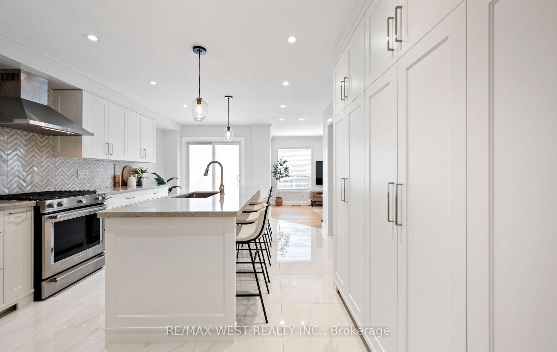 11 Beehive Drive photo 18