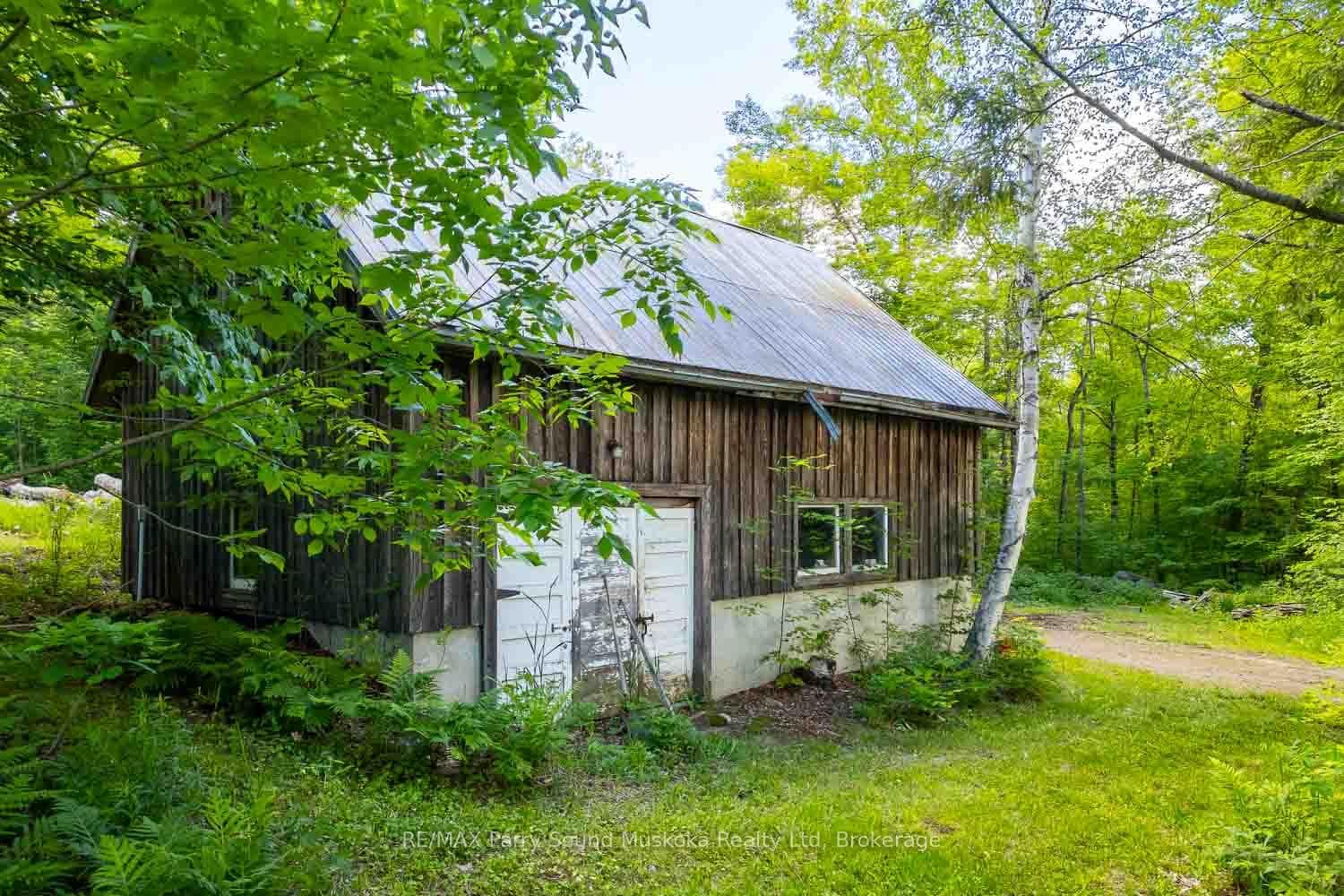 1284 South Horn Lake Road photo 18