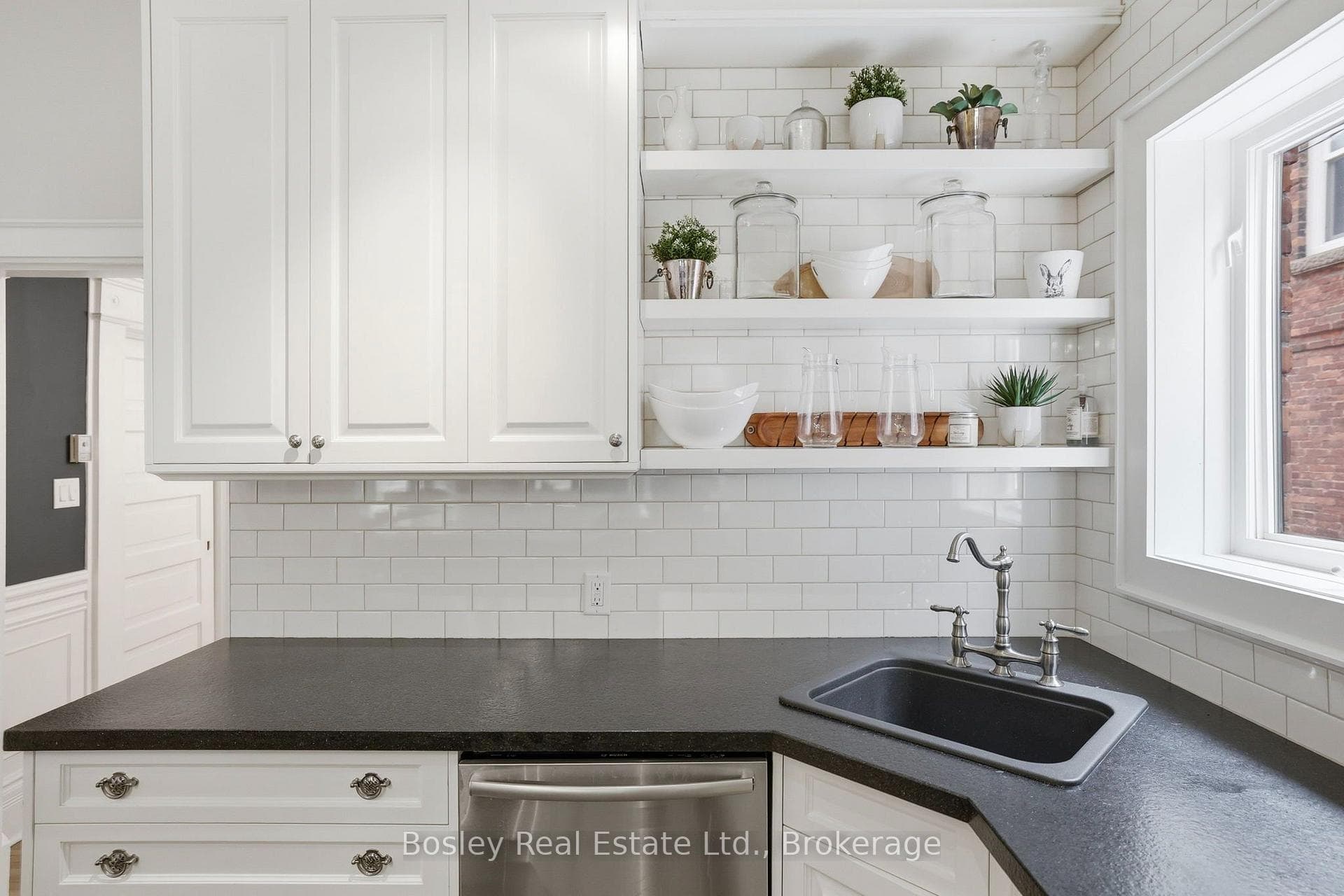 202 Pine Street photo 12