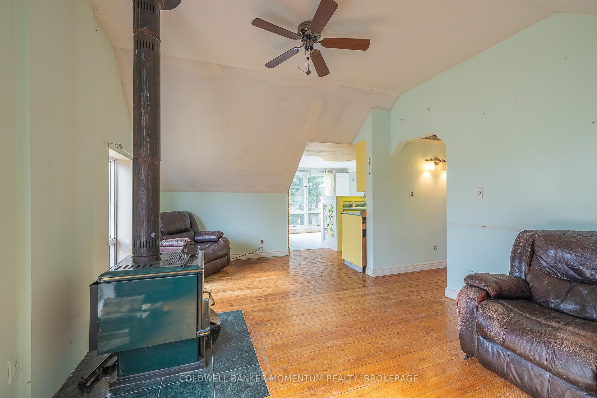 86 FEEDER Lane photo 34
