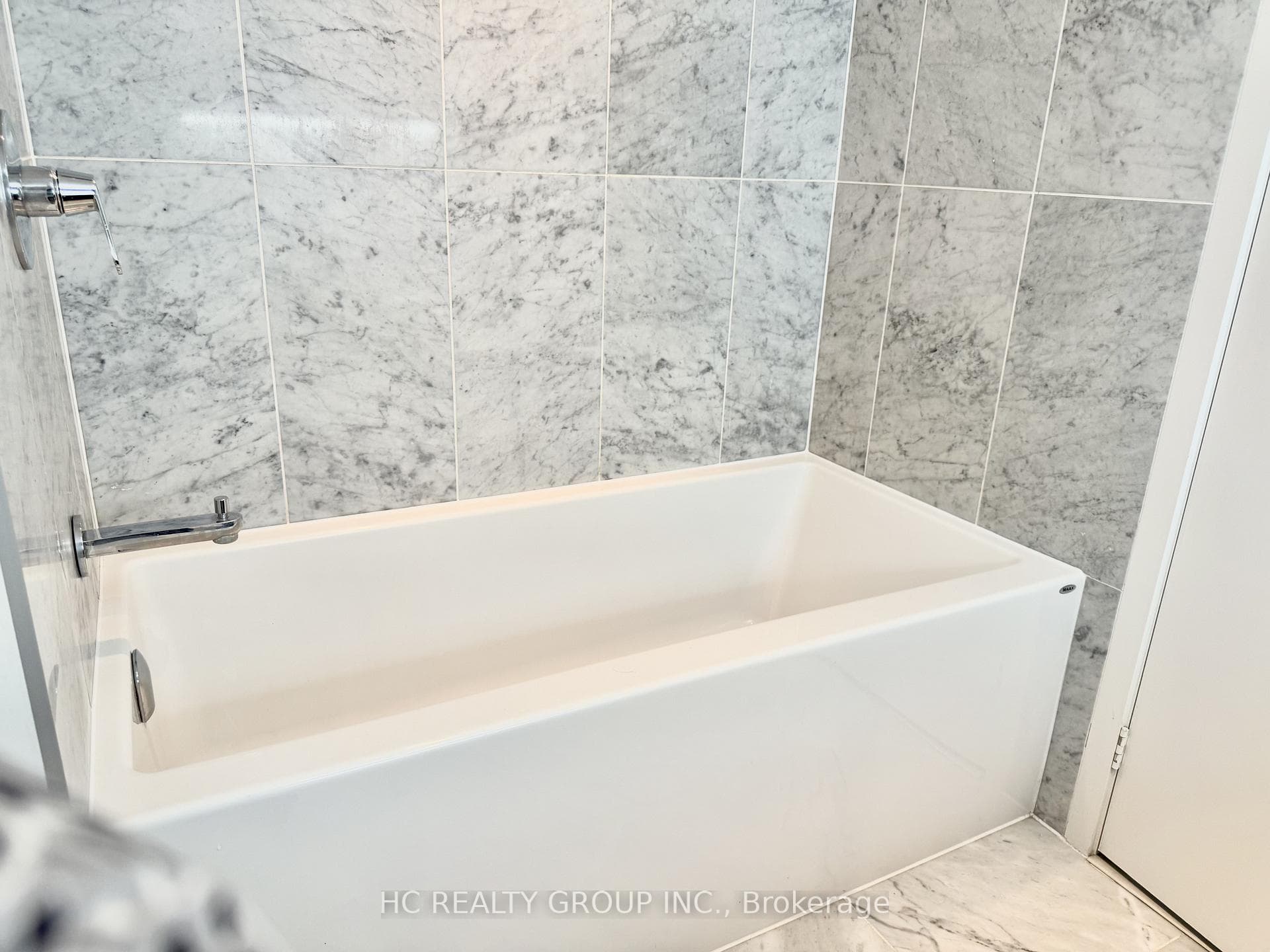 70 Queens Wharf Road Unit 609 photo 6