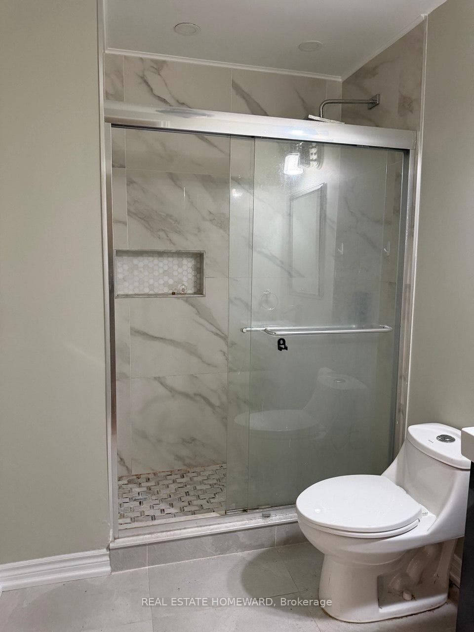 22 Whitelock Crescent Unit Main photo 14