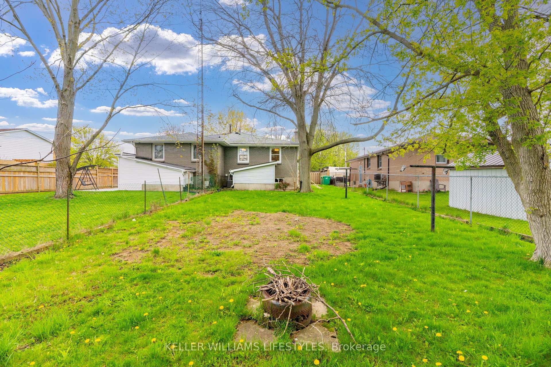 159 Ewen Avenue Unit A photo 30
