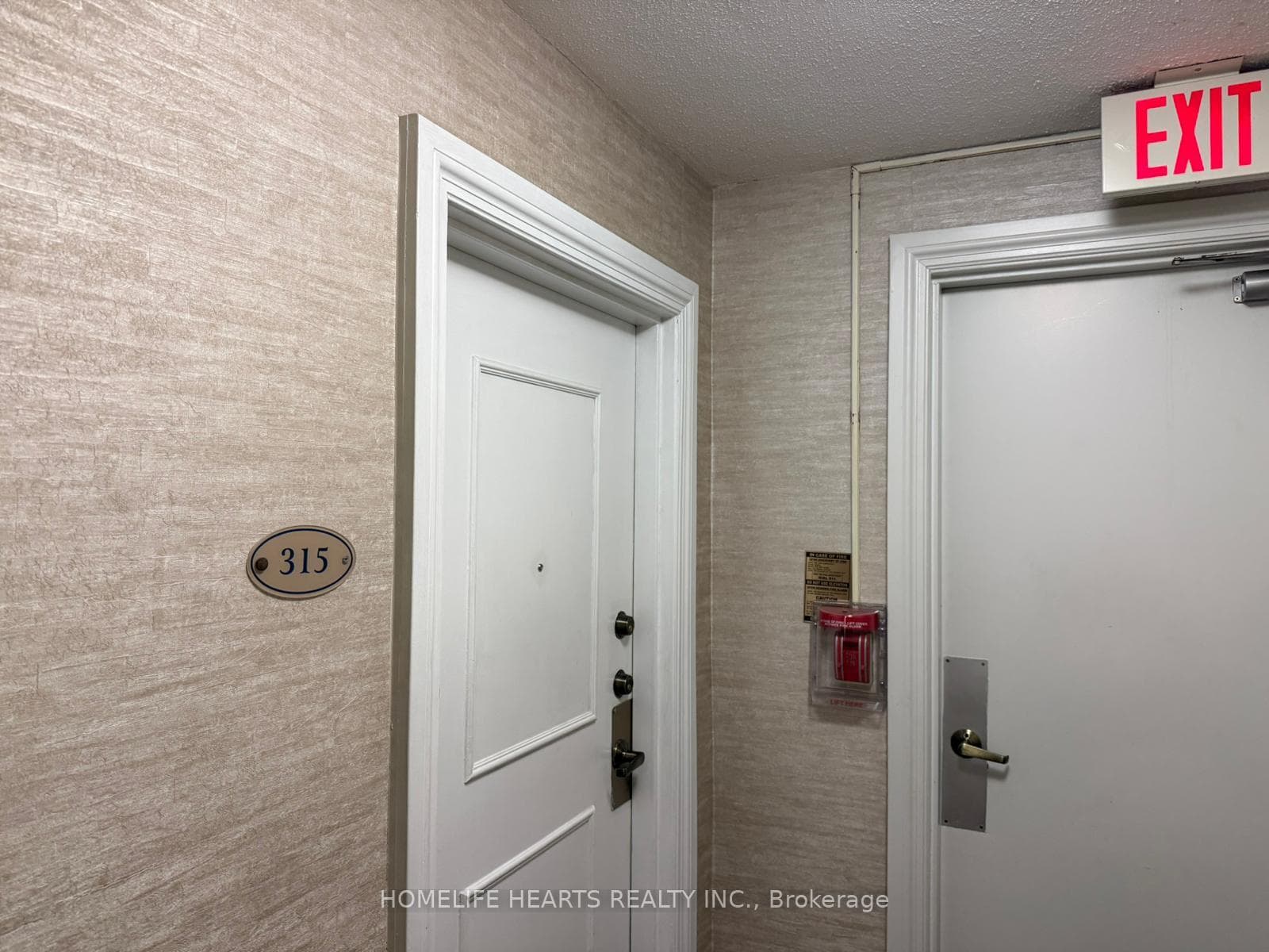 20 Edgecliff Golfway Unit 315 photo 3