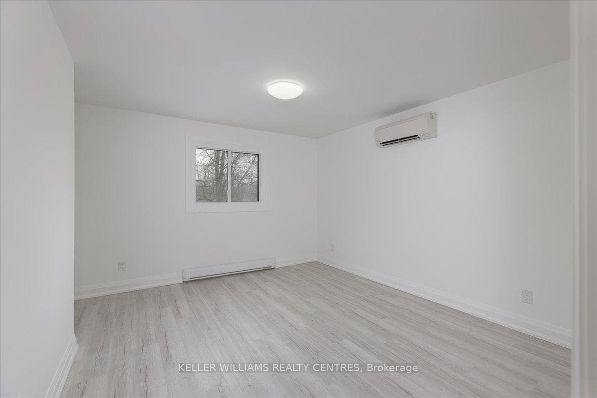 235 Simcoe Avenue photo 18