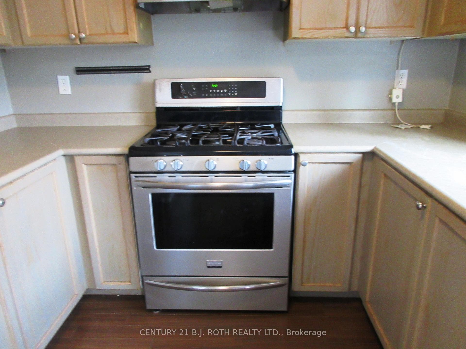 338 Esther Drive photo 12