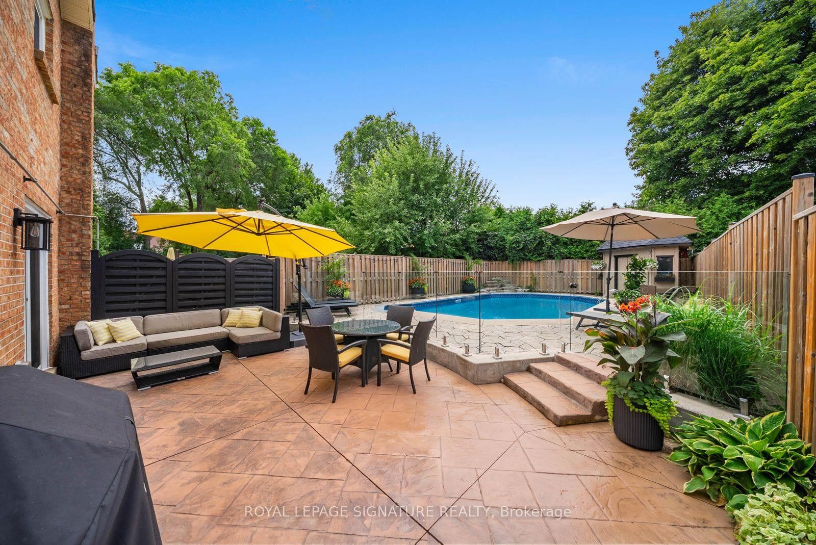 4194 Trellis Crescent photo 40