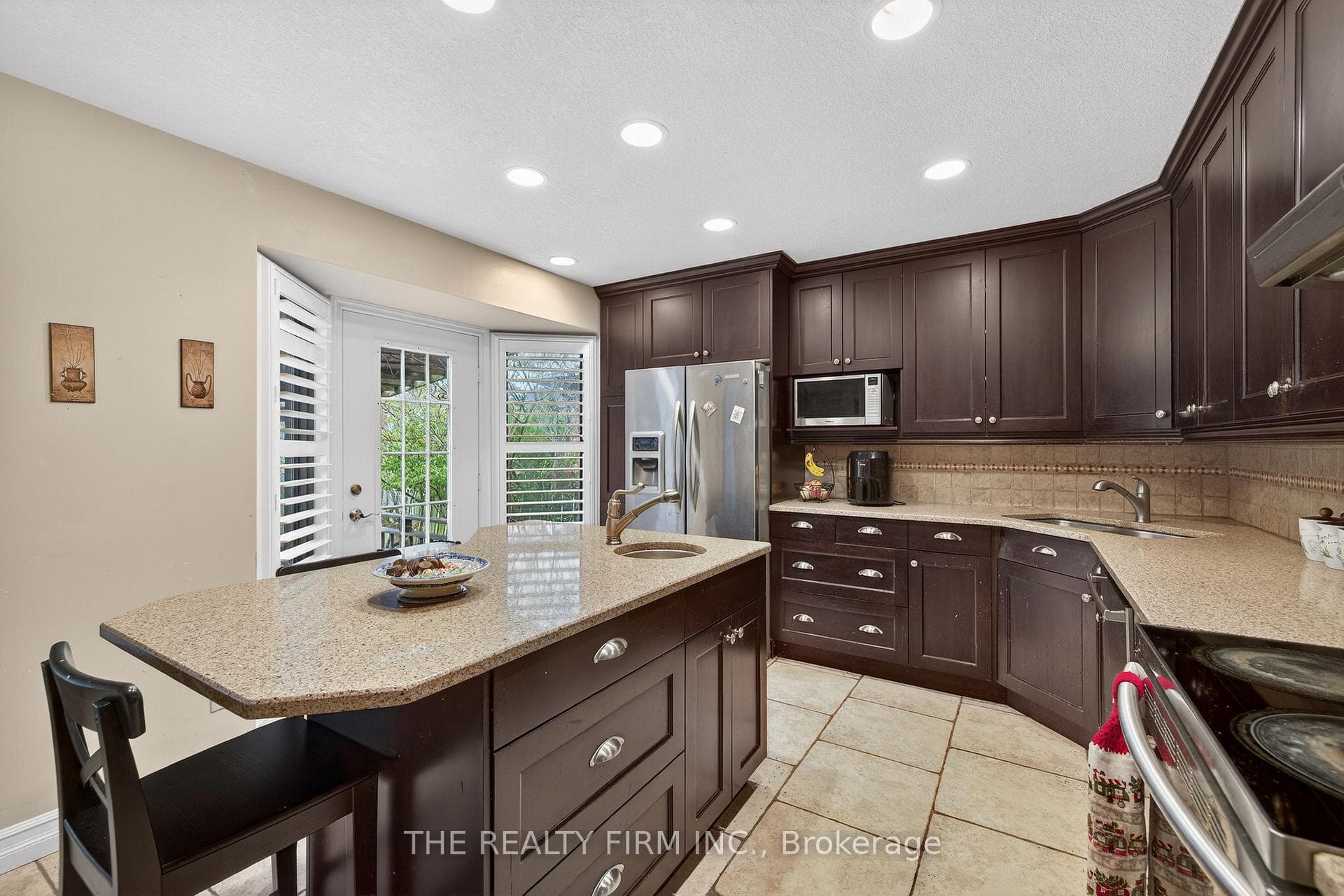 495 Jeffreybrook Close photo 15