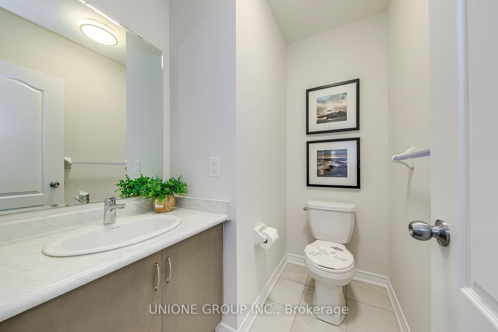 1458 Pratt Heights photo 22