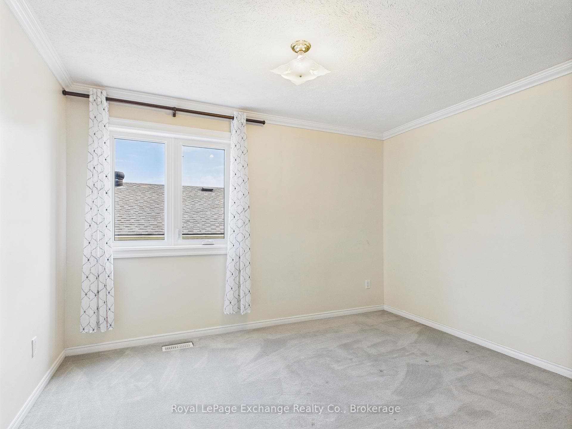626 Macyoung Drive photo 11