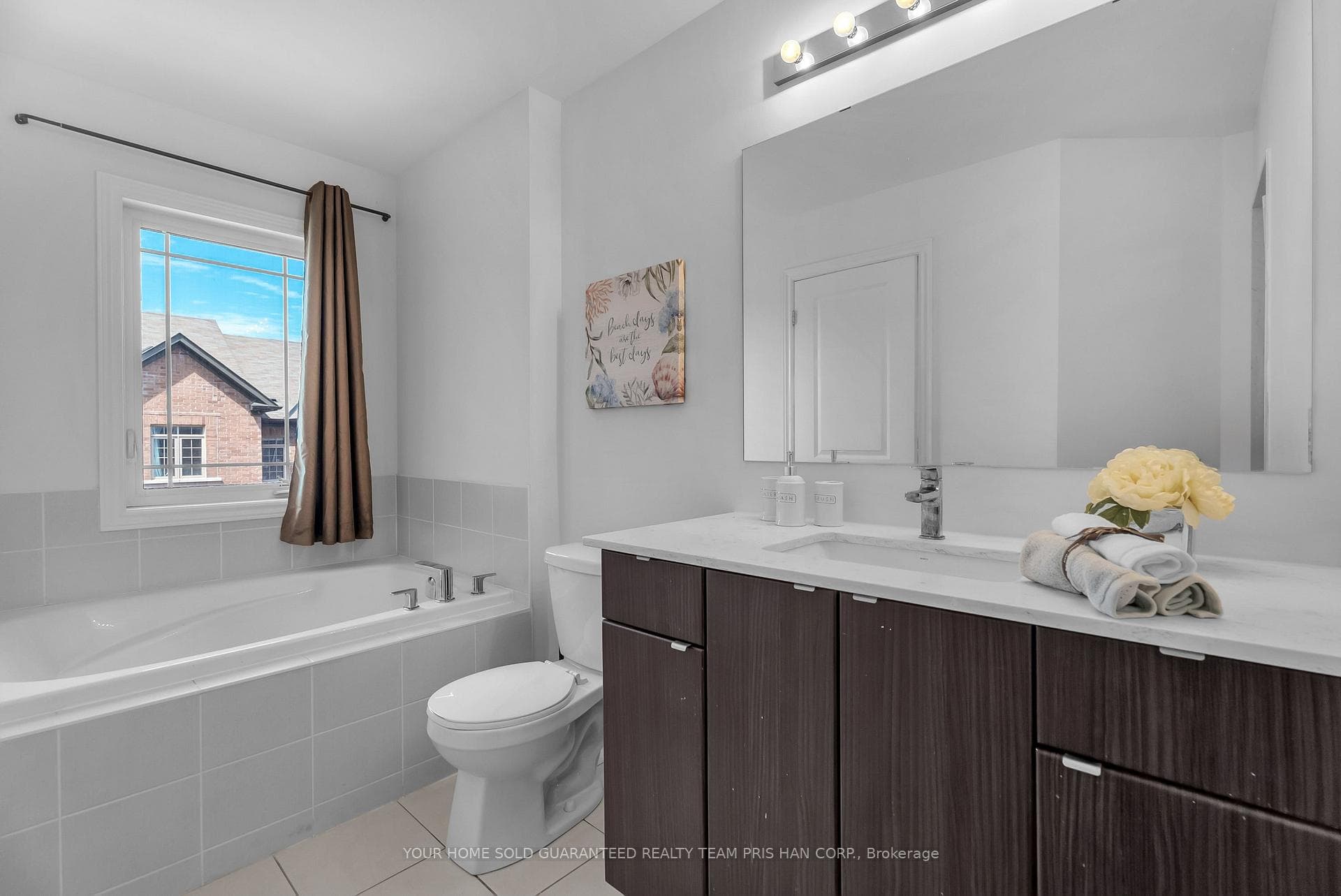 Primary Bedroom - Ensuite Bathroom